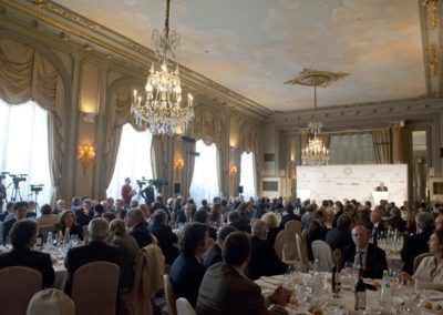 Barcelona Tribuna amb Mas Colell 11.03.2013