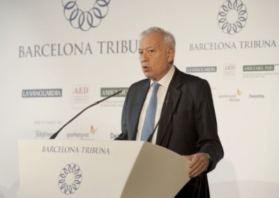 Barcelona Tribuna amb García-Margallo 08.01.2014