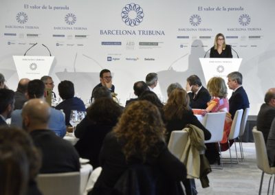 Barcelona Tribuna amb Elsa Artadi