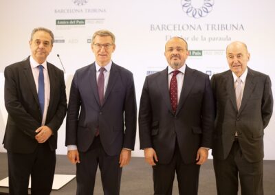 Barcelona Tribuna amb Alejandro Fernández i Alberto Núñez Feijóo